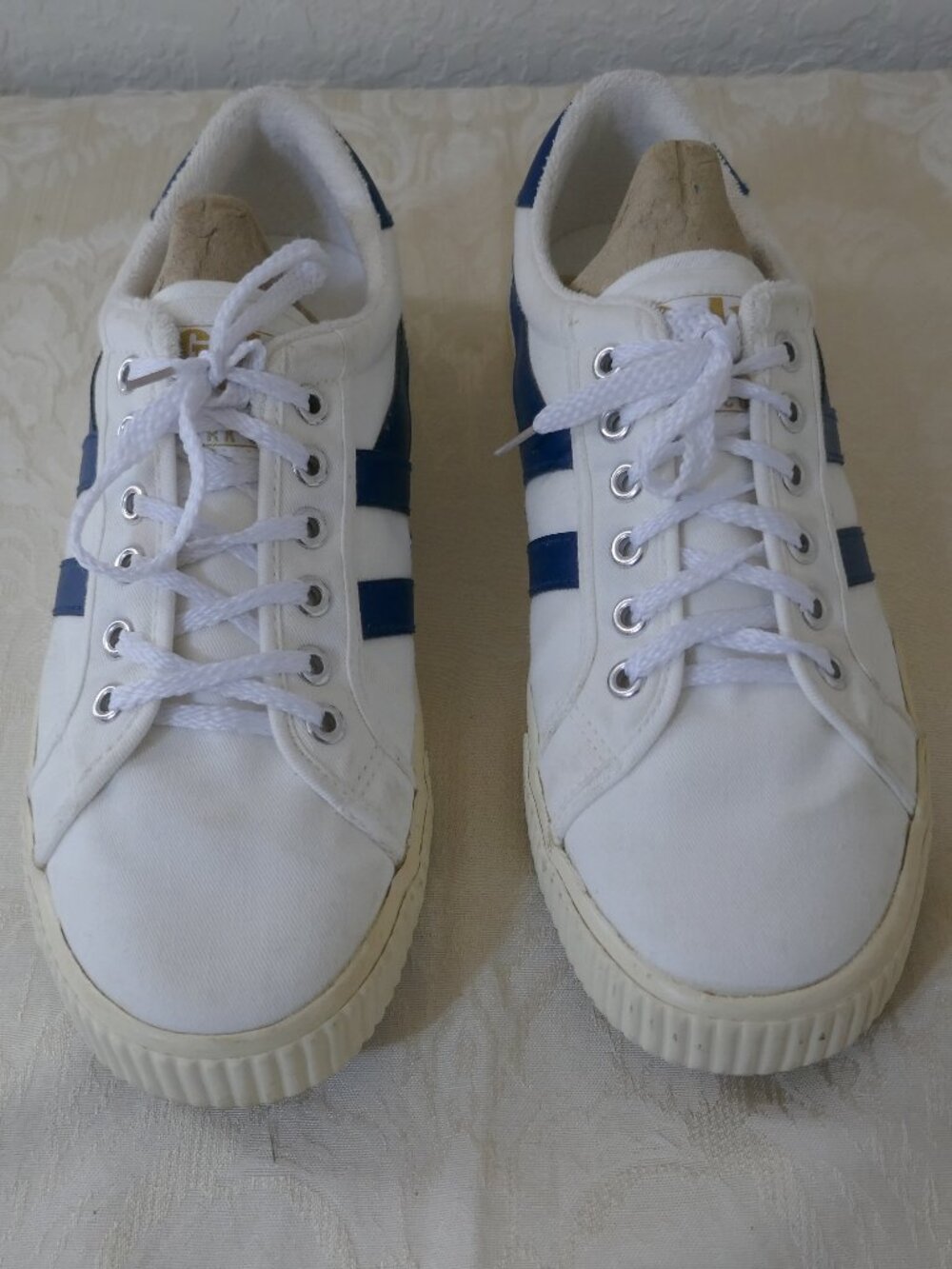 Gola Tennis Mark Cox White Blue Tennis Sneaker Shoe CLA 280 Womens 9